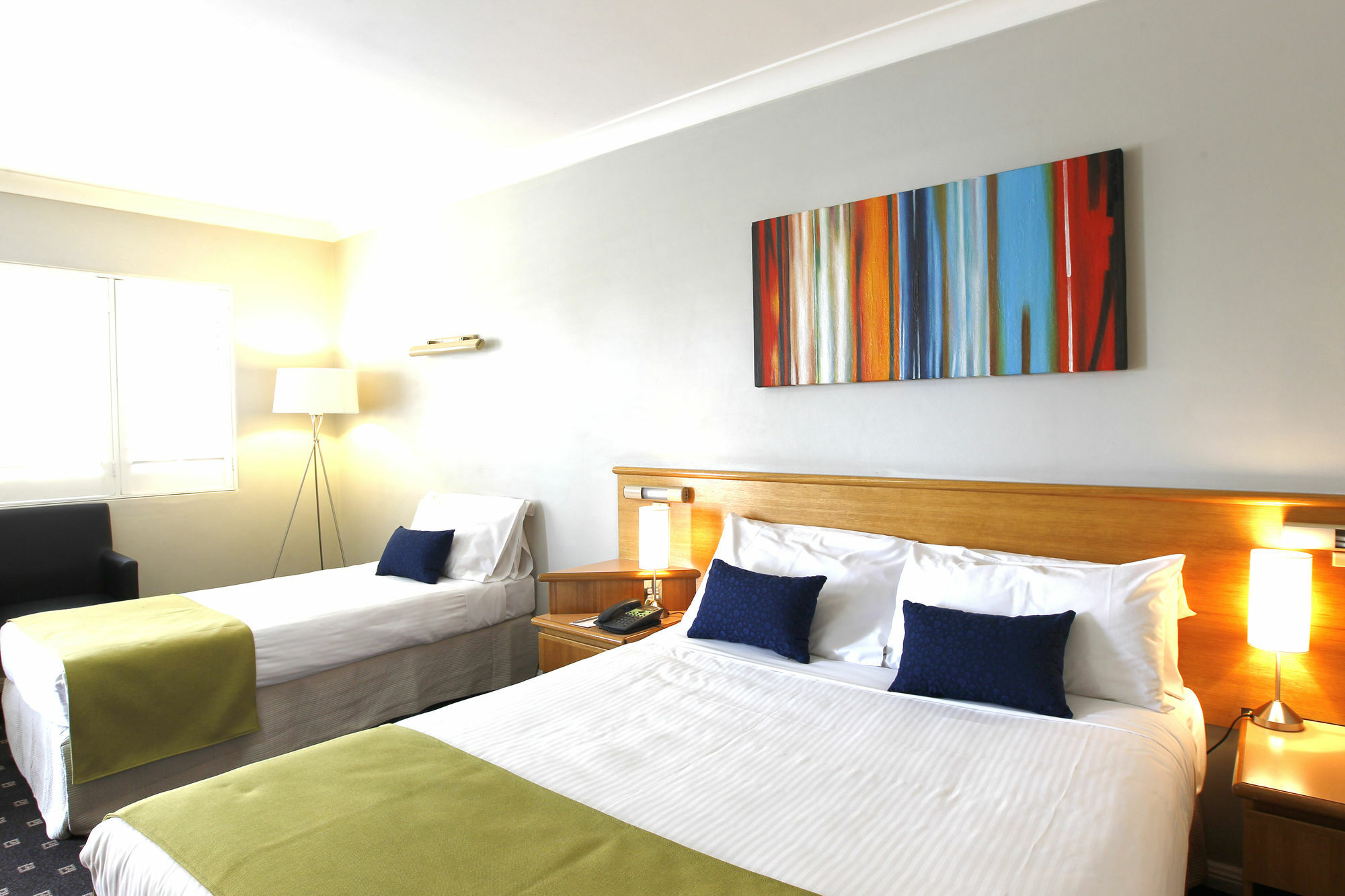 Ramada Hotel & Suites By Wyndham Cabramatta Exteriör bild
