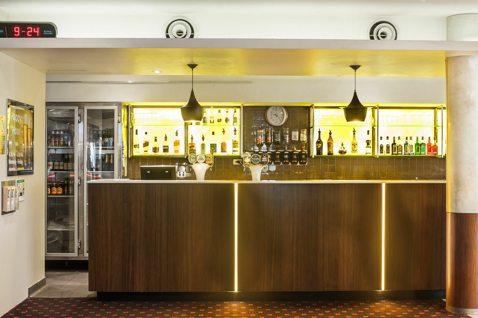 Ramada Hotel & Suites By Wyndham Cabramatta Exteriör bild